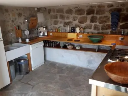 Mas Saint-Esprit : maison 7 chambres, piscine et histoire en Ardèche : photo 25