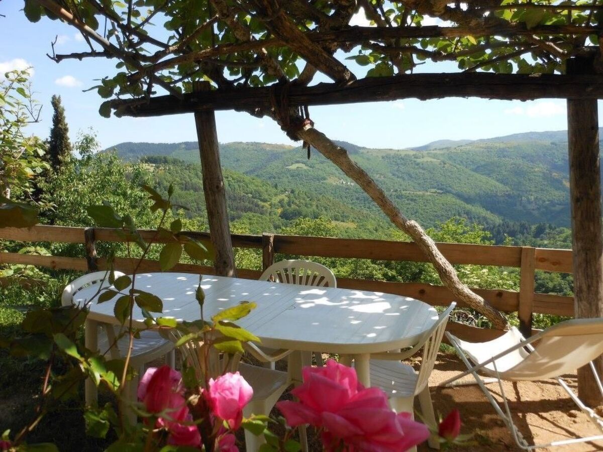 Maison en pierre du XIVe siècle à Gluiras, vue vallée de la Glueyre - Photo 23