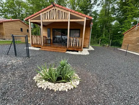 Location maison à Giffaumont Champaubert, chalet a giffaumont klimatisiert am LAC DU DER