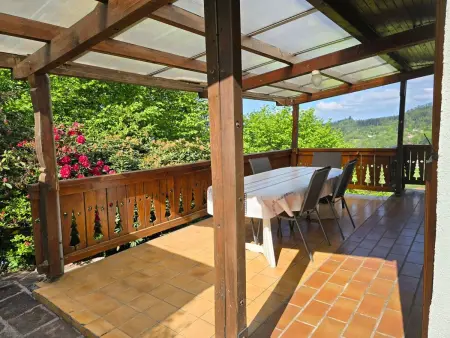 Le Chalet Sous Les Sapins, mit Swimmingpool, Sau - Photo 1