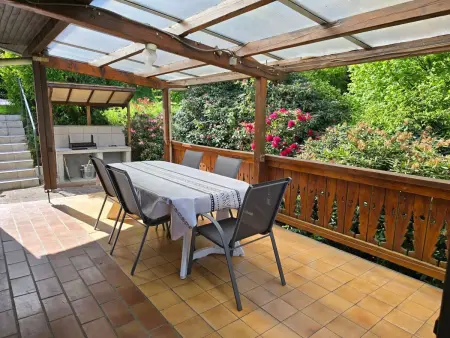 Le Chalet Sous Les Sapins, mit Swimmingpool, Sau - Photo 2