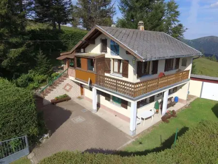 Location maison à Sondernach, Zwischen Elsass und Vogesen, gite in einem schönen Chalet.