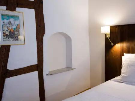 Bartholdi in Reichenweier – Appartement 16e siècle : photo 11