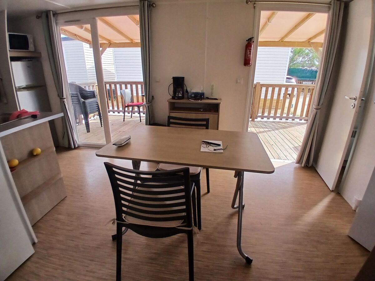 Mobil-home Les Dunes, 2 ch. à 20 m de la mer - Photo 1