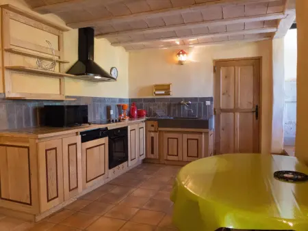 Maison 6 pers. avec piscine privée à Fraissé des Corbières : photo 8