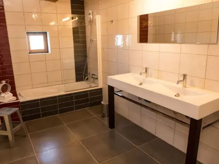2 hochwertige Mas mit privatem Pool und Blick auf die Landschaft - Photo 16