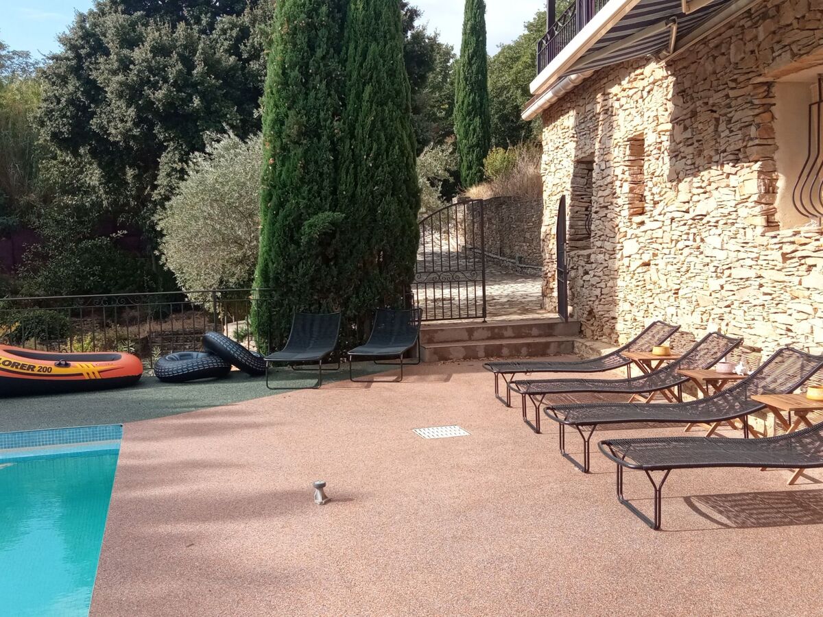 Villa 5 chambres avec piscine débordement à Bagnols-sur-Cèze - Photo 3