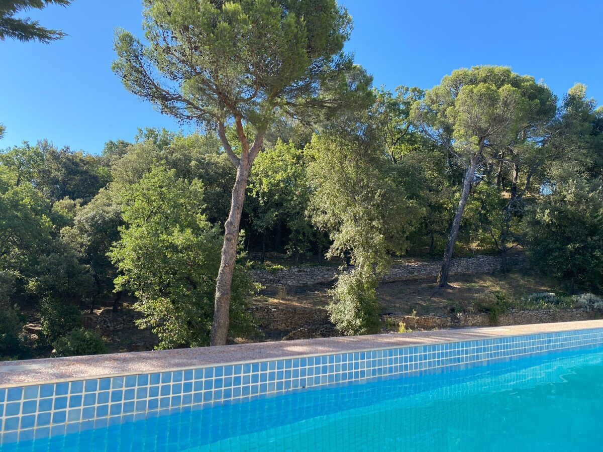 Villa 5 chambres avec piscine débordement à Bagnols-sur-Cèze - Photo 8