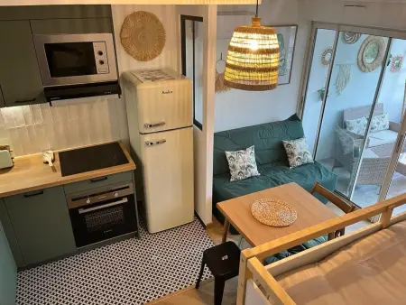 Duplex climatisé avec piscine à 150 m de la plage : photo 7