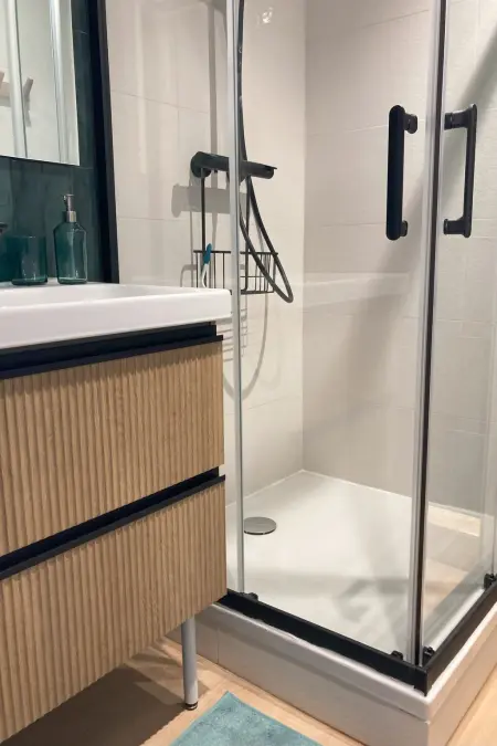 Duplex climatisé avec piscine à 150 m de la plage : photo 14