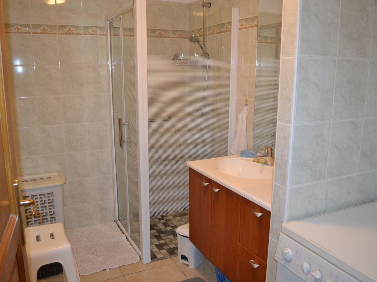 Appartement T3 Embrun, loggia sud et accès direct lac - Photo 8