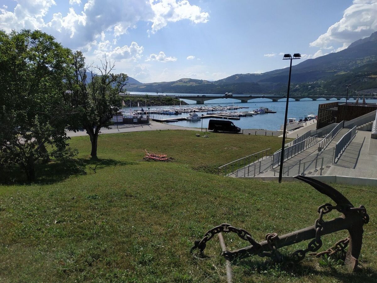Appartement T3 Embrun, loggia sud et accès direct lac - Photo 14
