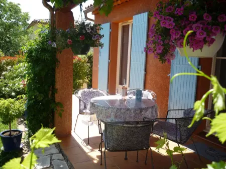 Maison provençale 70m² près du golf du Luberon : photo 6