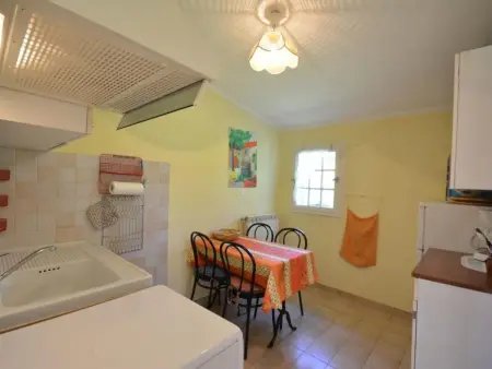 Appartement Malaucène, piscine et terrasse privée : photo 13