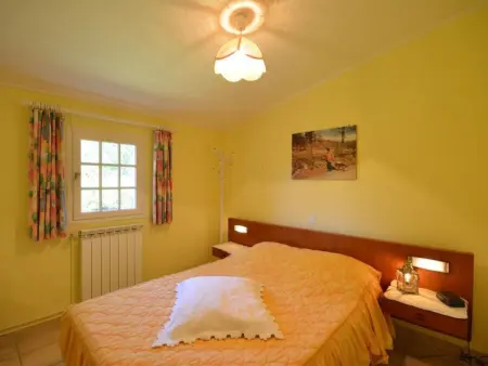 Appartement Malaucène, piscine et terrasse privée : photo 25