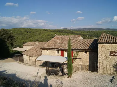 Appartement 6 pers. en bastide provençale avec piscine : photo 3