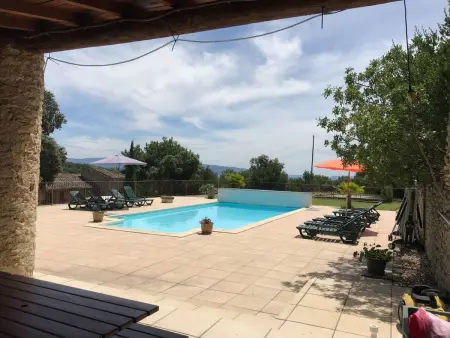 Appartement 6 pers. en bastide provençale avec piscine : photo 5