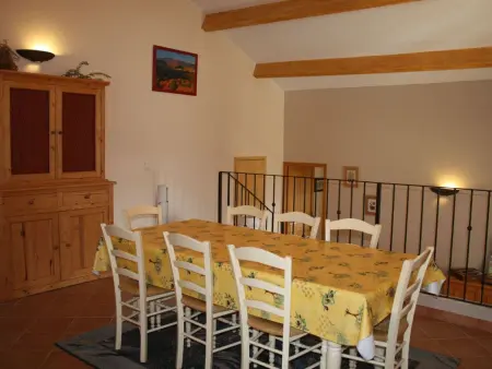 Appartement 6 pers. en bastide provençale avec piscine : photo 10