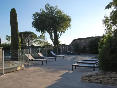 Cyprès du Paradis - Appartement Gordes, terrasse privée : photo 9