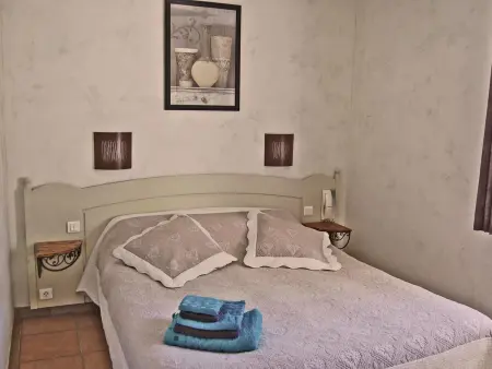 Cyprès du Paradis - Appartement Gordes, terrasse privée : photo 20