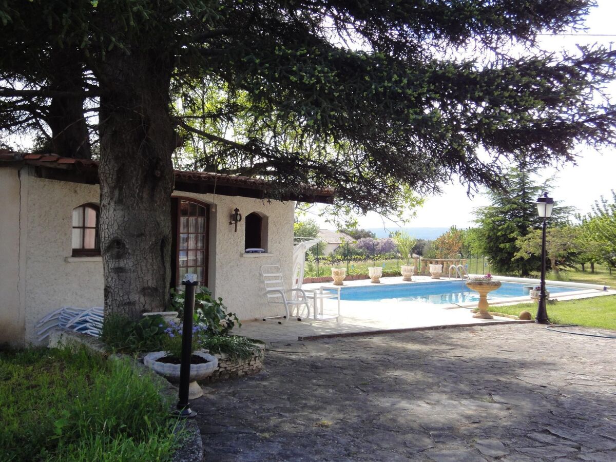 Bastide provençale 4 chambres, piscine privée et animaux - Photo 8
