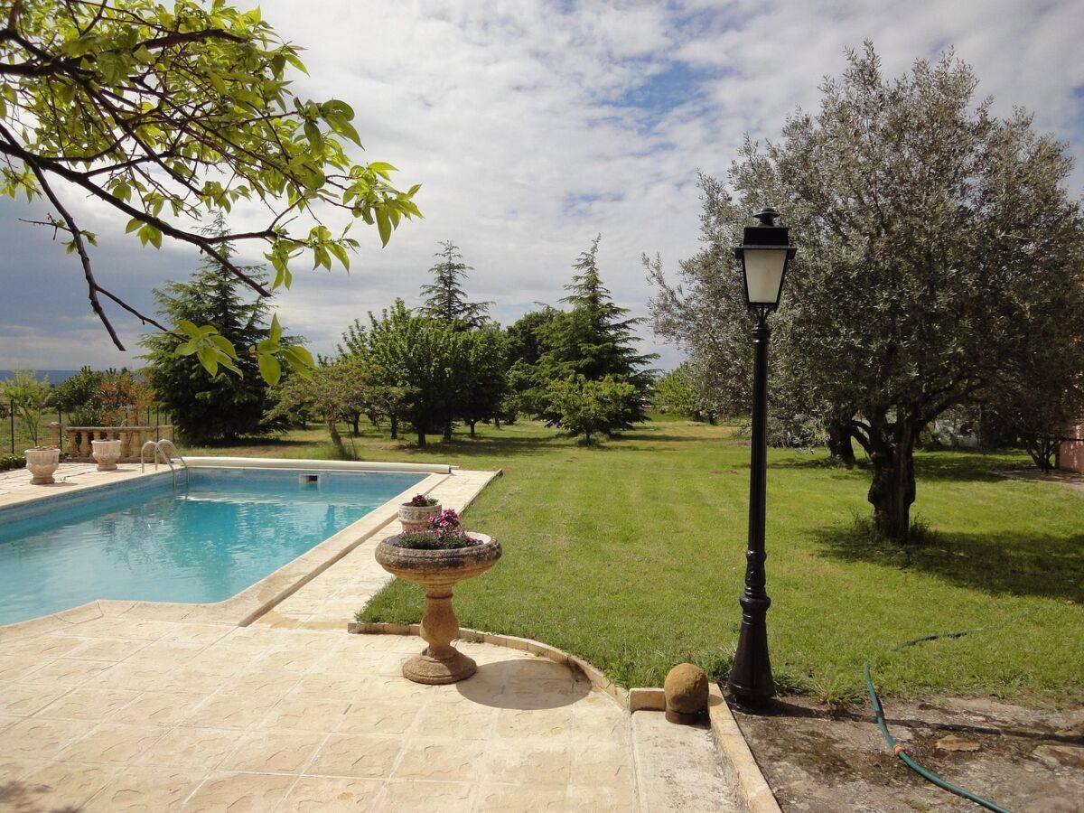 Bastide provençale 4 chambres, piscine privée et animaux - Photo 15