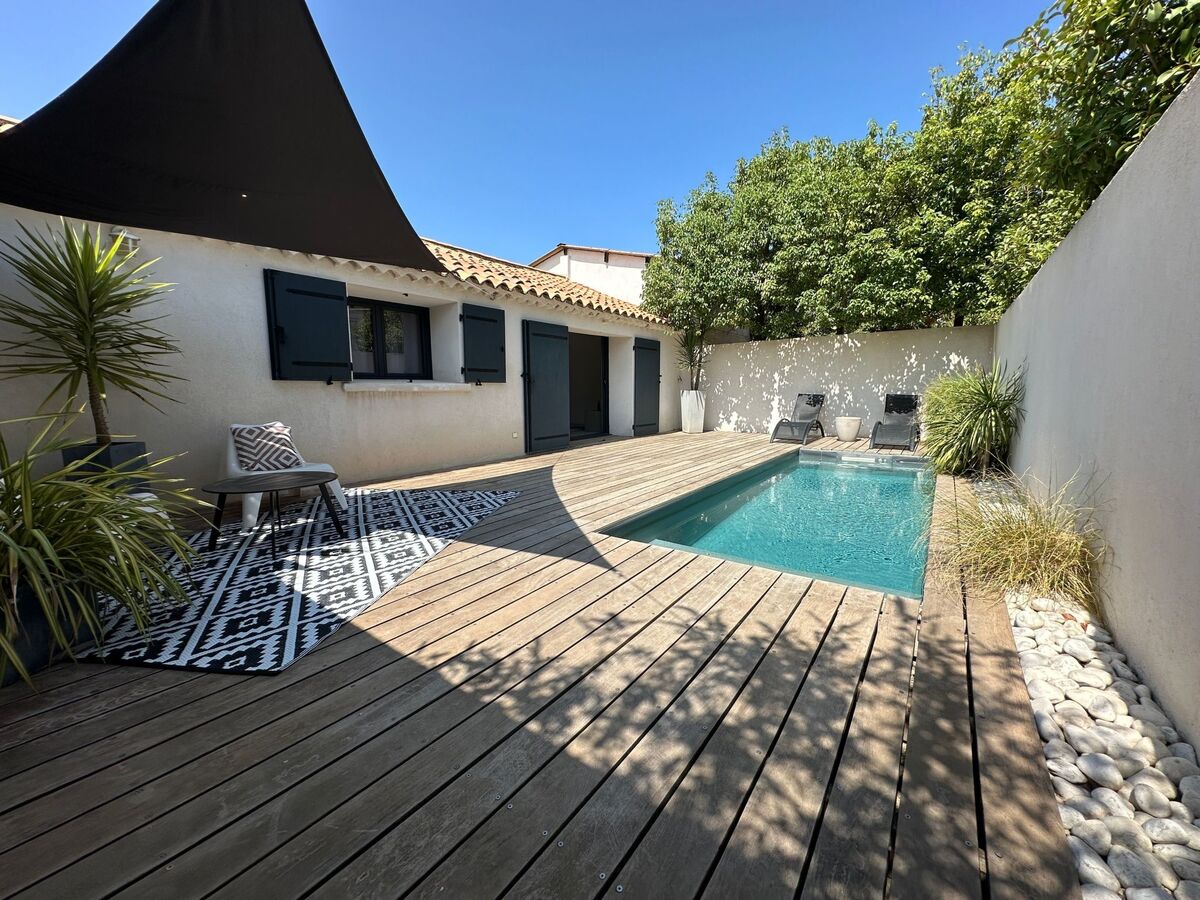 Maison Provence 60m² piscine chauffée privée à Istres - Photo 3