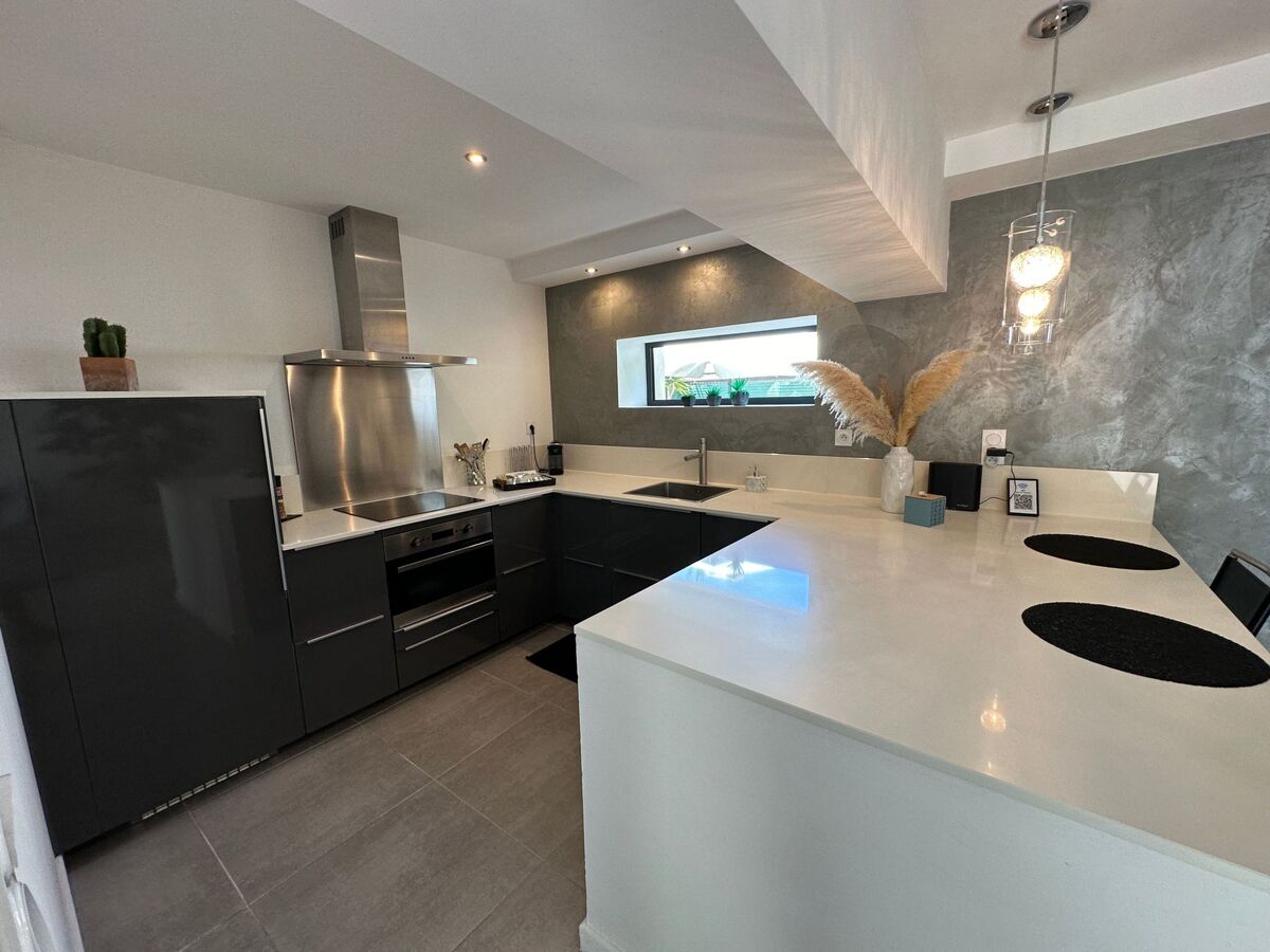 Maison Provence 60m² piscine chauffée privée à Istres - Photo 21
