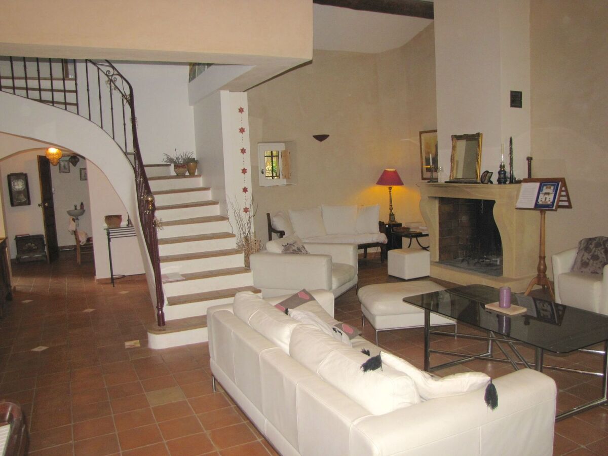 Eutherpes Haus – Maison provençale avec piscine à Puget - Photo 12