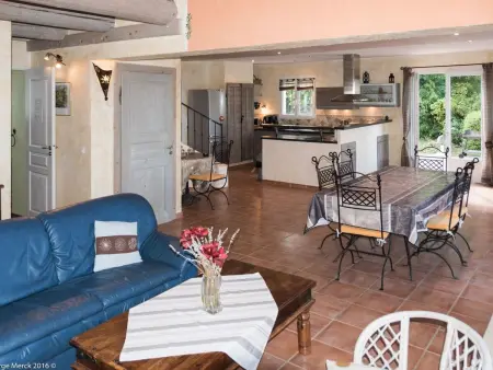 Pin Parasol à Aups : maison 5 pers. avec piscine : photo 10