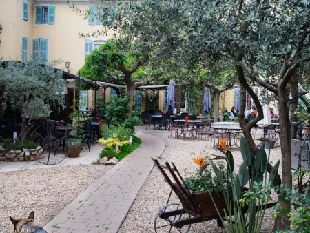 Pin Parasol à Aups : maison 5 pers. avec piscine : photo 40