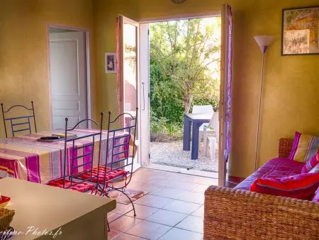 Les Amandiers, maison 2 chambres avec piscine à Aups : photo 2