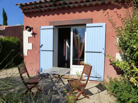 Les Amandiers, maison 2 chambres avec piscine à Aups : photo 4