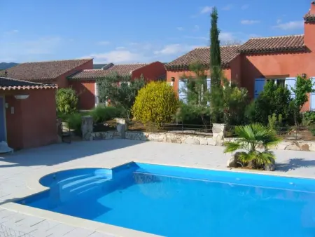Les Amandiers, maison 2 chambres avec piscine à Aups : photo 6