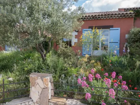Les Amandiers, maison 2 chambres avec piscine à Aups : photo 25