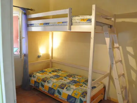 Les Amandiers, maison 2 chambres avec piscine à Aups : photo 28