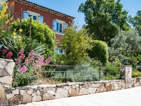 Les Amandiers, maison 2 chambres avec piscine à Aups : photo 33