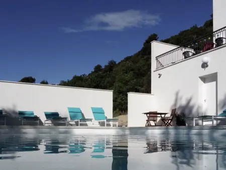 Location maison à Allemagne en Provence, Limounie mit Terrasse