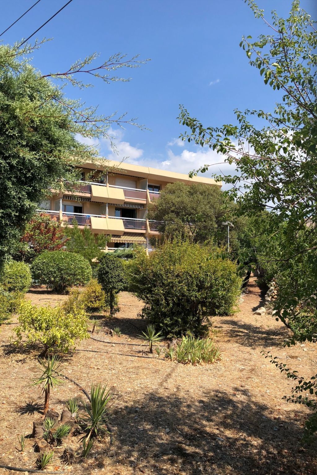 Appartement 4 p à Bandol, jardin privé et parking - Photo 8
