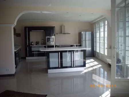 Appartement 120m² vignobles Bandol, vue baie et calanques : photo 4