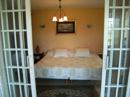 Appartement 120m² vignobles Bandol, vue baie et calanques : photo 8