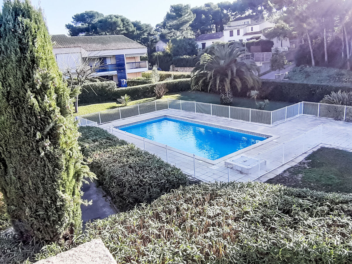 Aigues Marines – Appartement 50m² face piscine - Photo 7