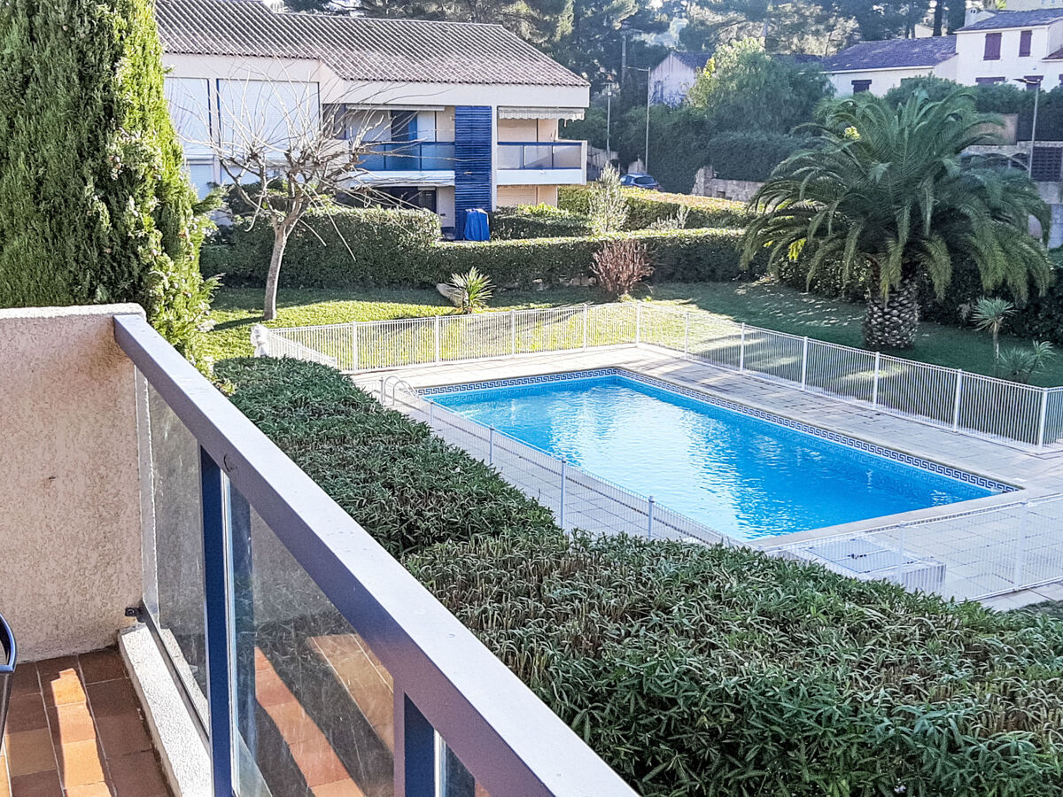 Aigues Marines – Appartement 50m² face piscine - Photo 13