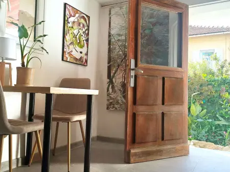 Studio Villa l'Abeille avec jardin privé à Sanary : photo 4