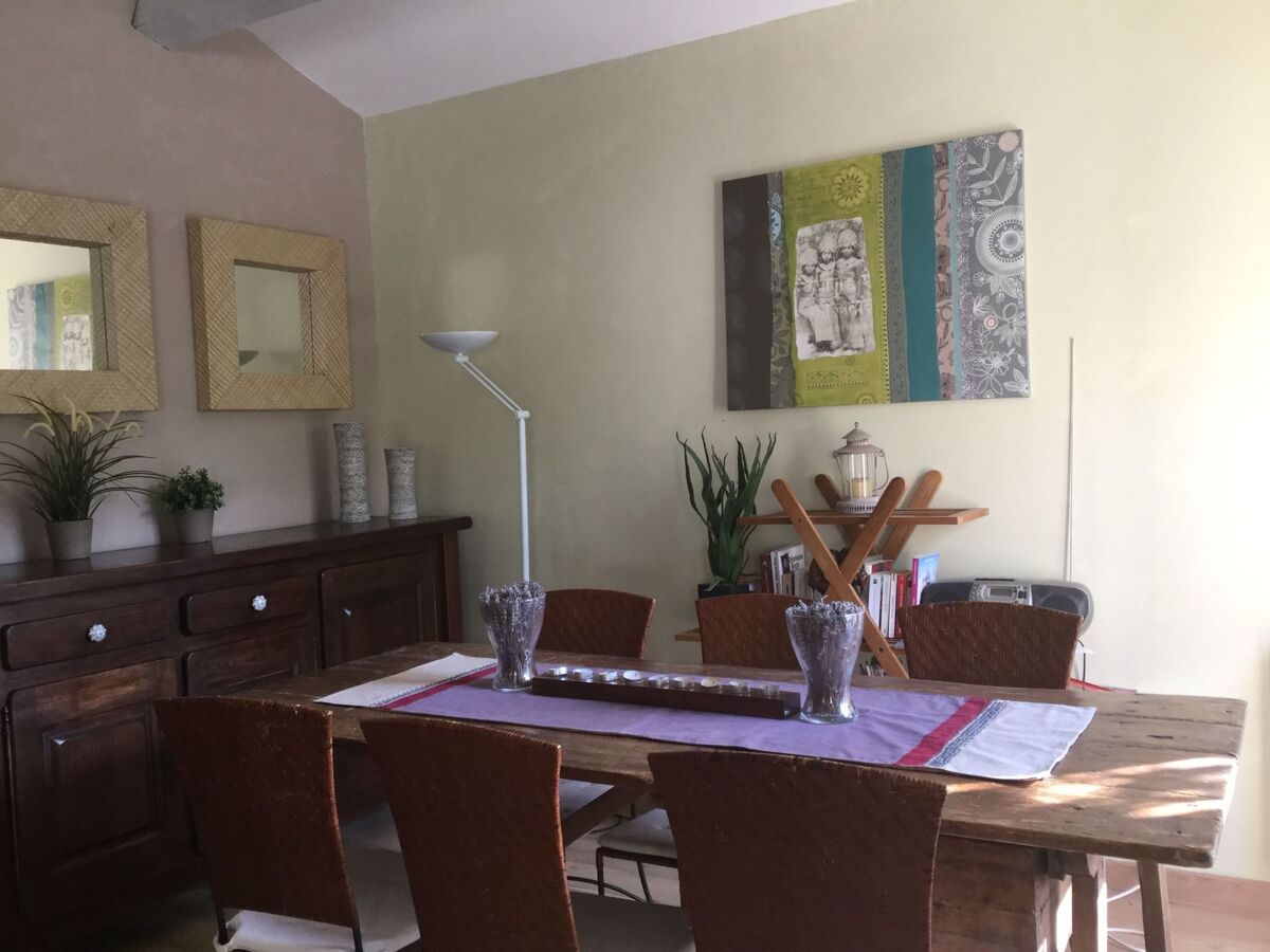 Maison Rians - Piscine 10×5 m, 3 chambres, 1200 m² - Photo 9