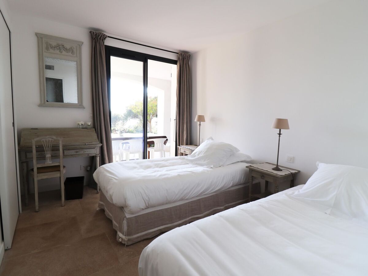 Villa Mesomax, appartement 6 pers. vue mer à Carqueiranne - Photo 11