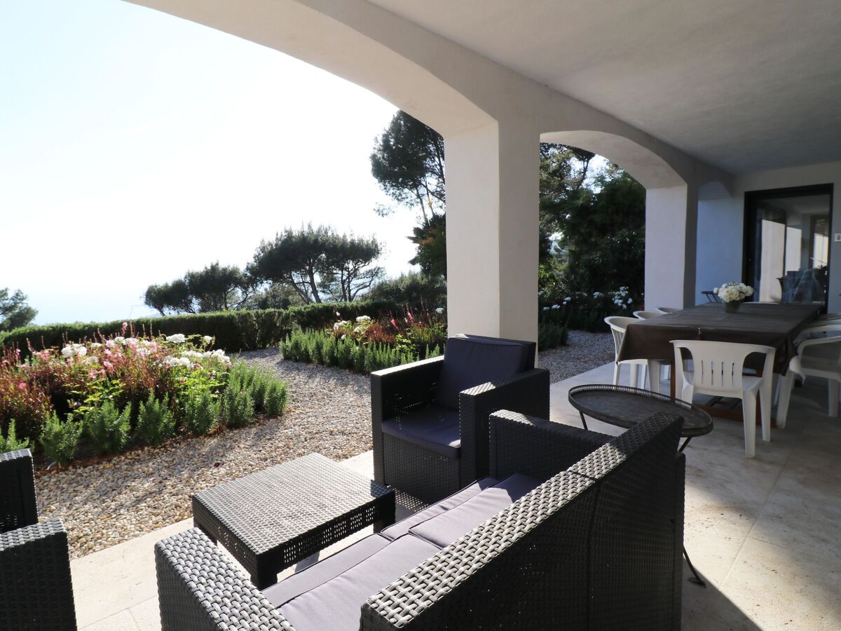 Villa Mesomax, appartement 6 pers. vue mer à Carqueiranne - Photo 14