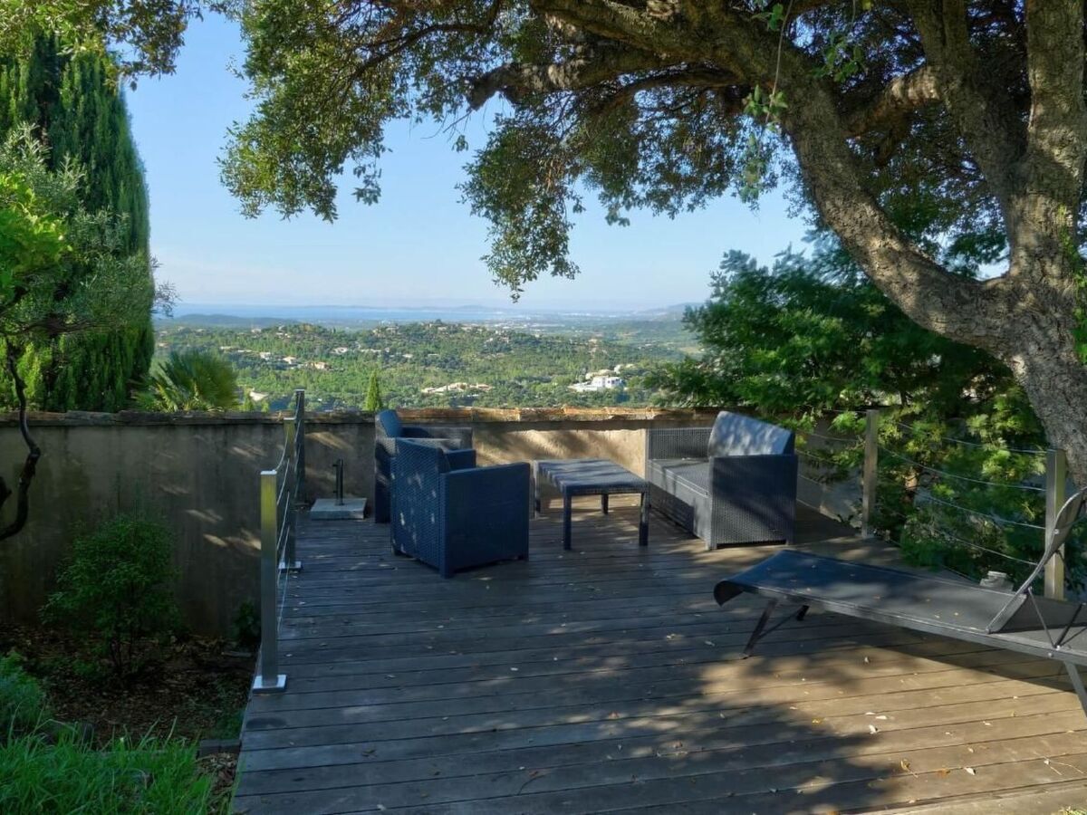Villa Valcros, 8 pers., vue baie d'Hyères et piscine - Photo 6