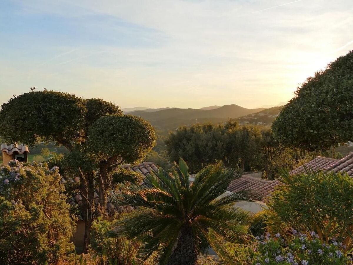 Villa Valcros, 8 pers., vue baie d'Hyères et piscine - Photo 27