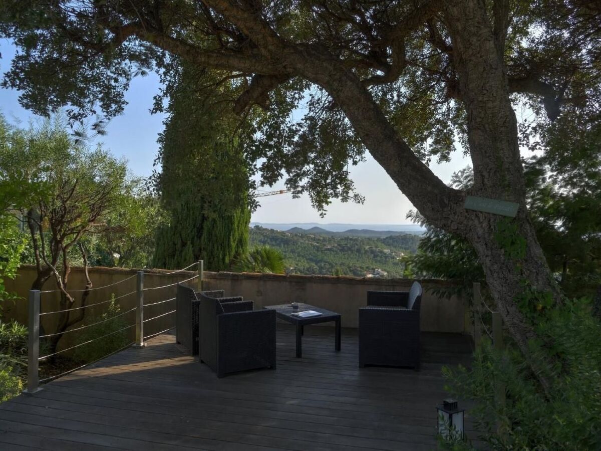 Villa Valcros, 8 pers., vue baie d'Hyères et piscine - Photo 38